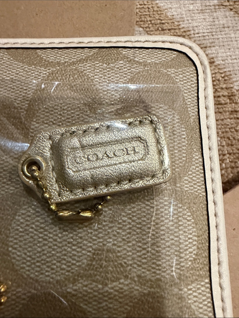 Coach Beige and Chalk Signature Continental Wallet - Picture 10 of 10